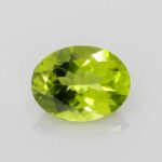 4.98ct Oval Peridot, view 1