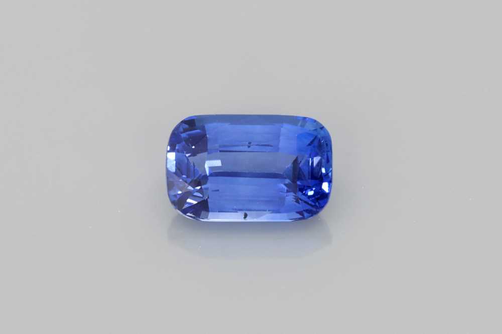 1.1ct Rectangular Cushion Blue Sapphire