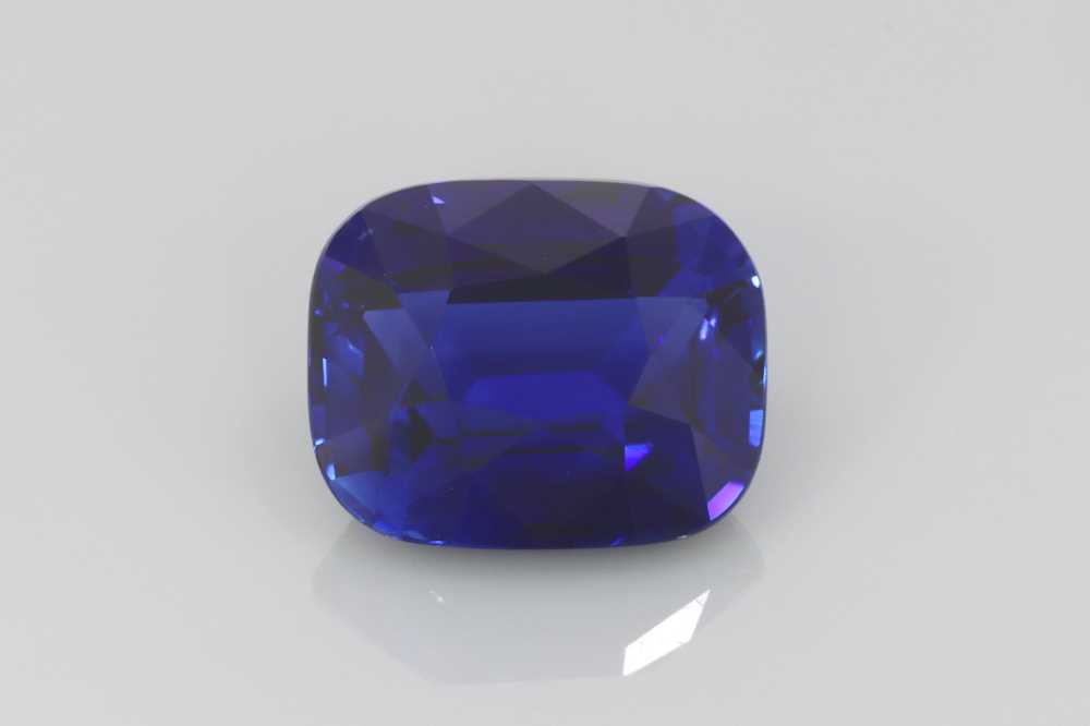3.68ct Rectangular Cushion Blue Sapphire
