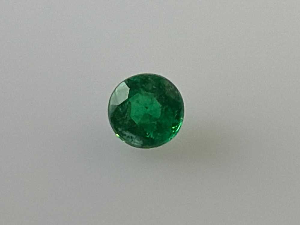 0.42ct Round Emerald