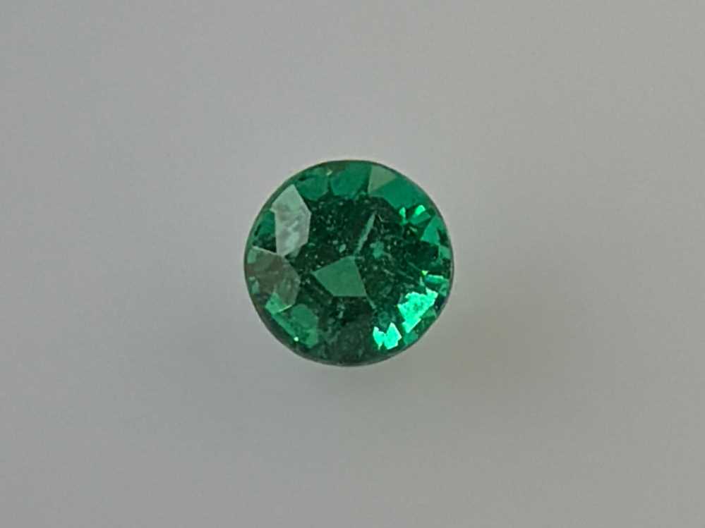 0.33ct Round Emerald