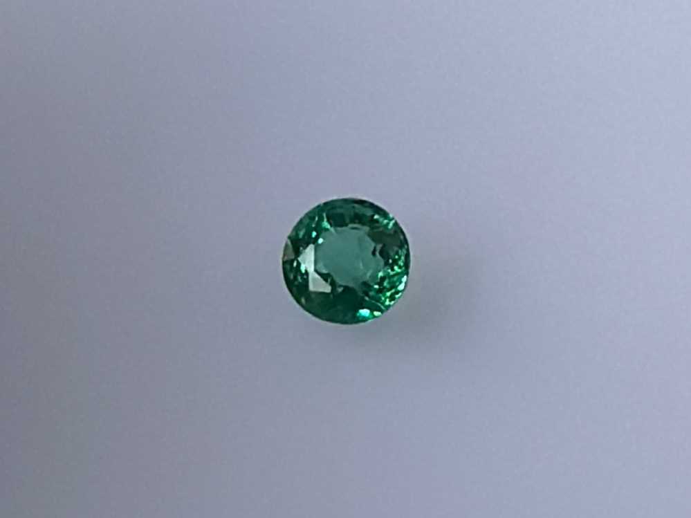 0.5ct Round Emerald