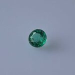 0.5ct Round Emerald, view 2