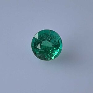 0.77ct Round Emerald