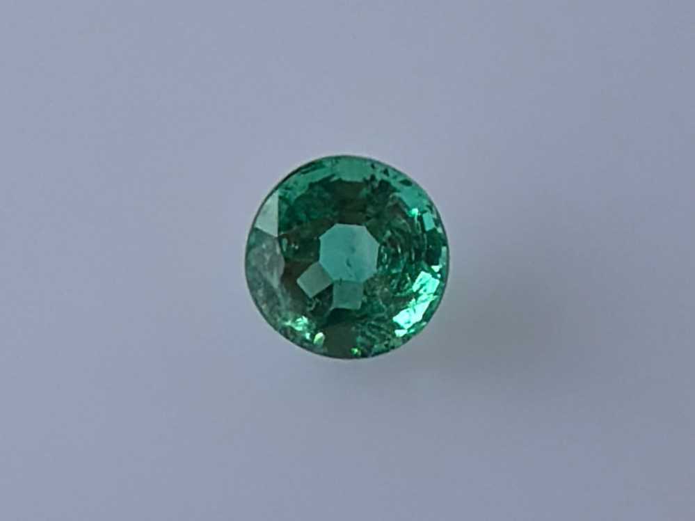 0.34ct Round Emerald