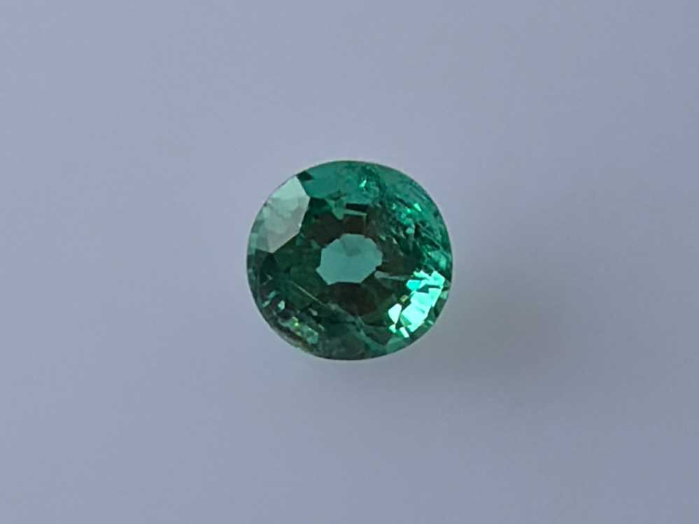 0.33ct Round Emerald
