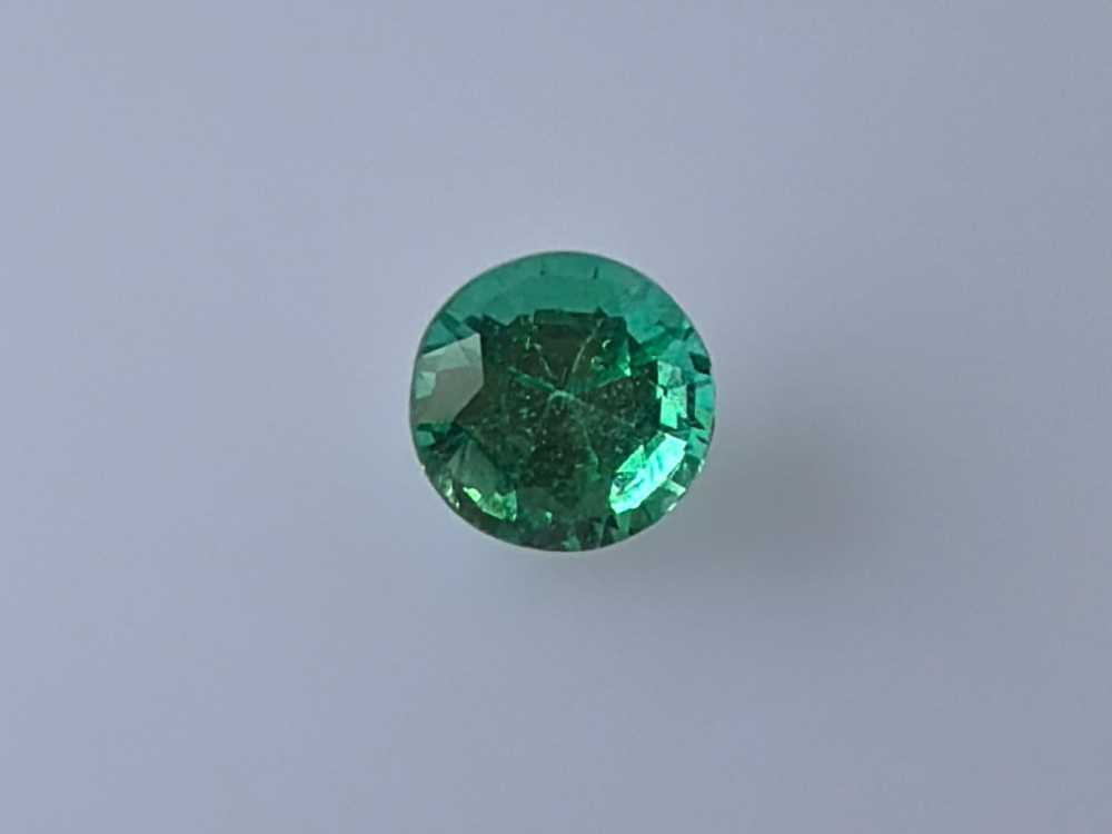 0.45ct Round Emerald