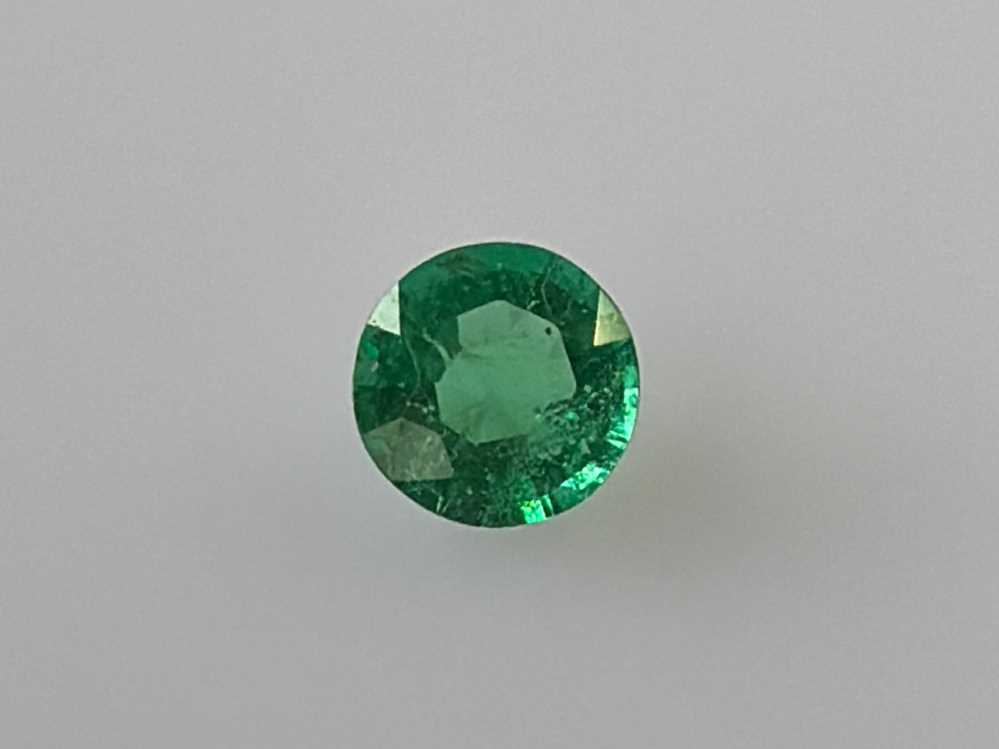 0.49ct Round Emerald