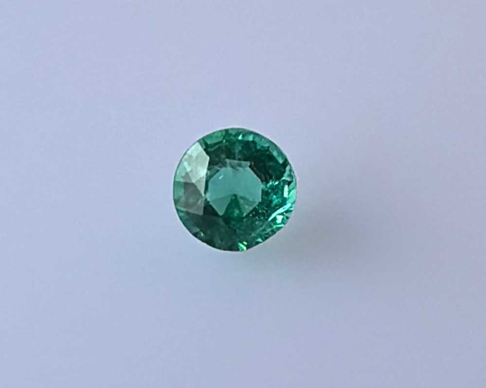 0.44ct Round Emerald