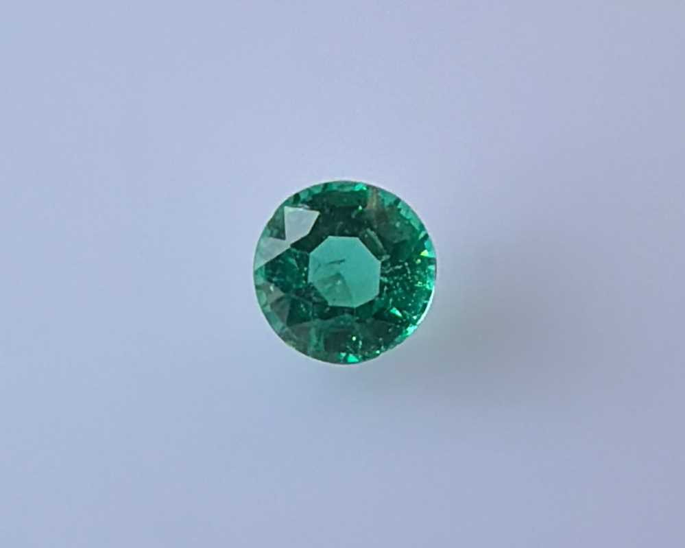 0.48ct Round Emerald