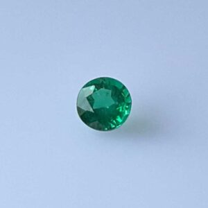 0.86ct Round Emerald