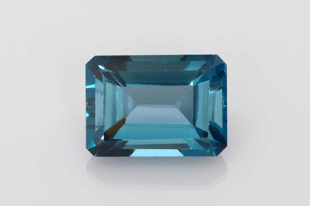 9.65ct Emerald Cut London B Topaz