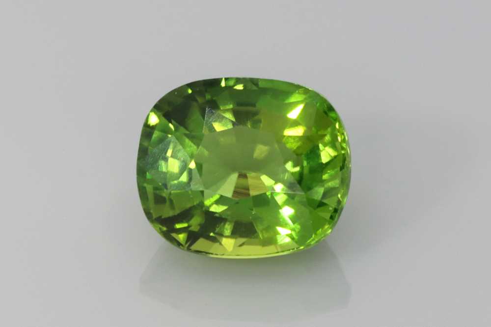 1.34ct Rectangular Cushion Green Tourmaline