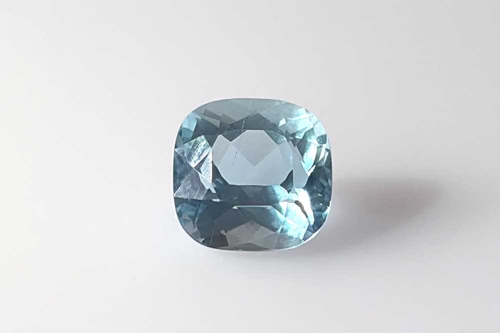 3.21ct Square (Antique) Cushion Aquamarine
