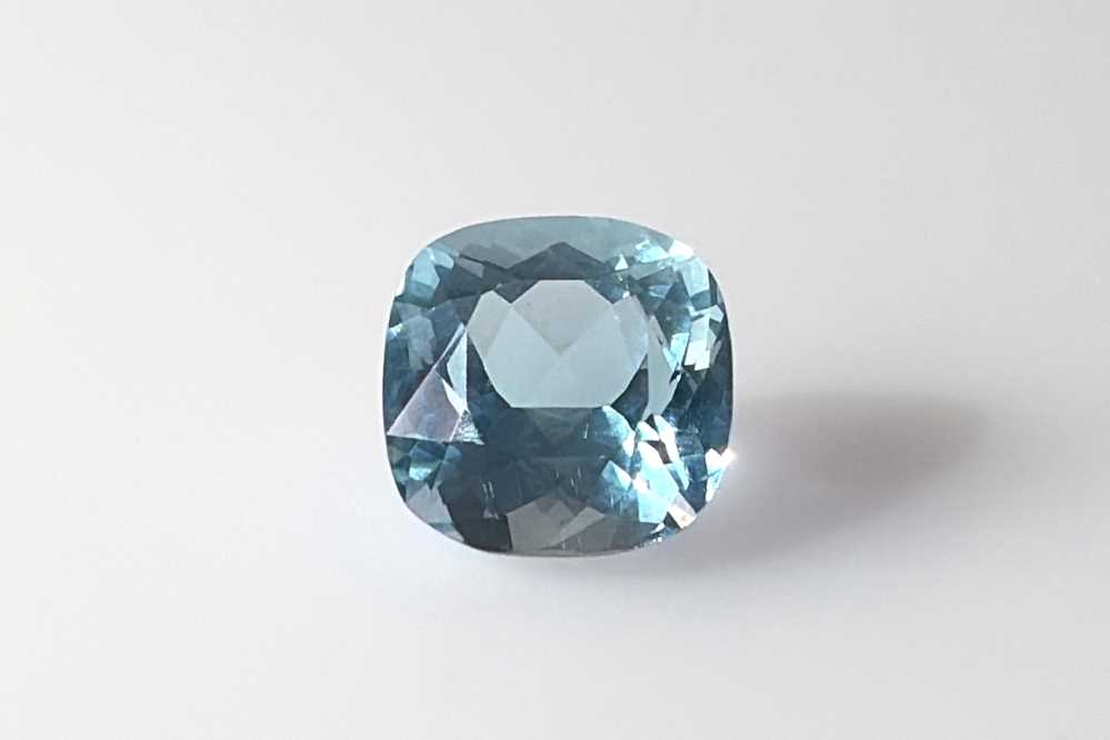 3.16ct Square (Antique) Cushion Aquamarine