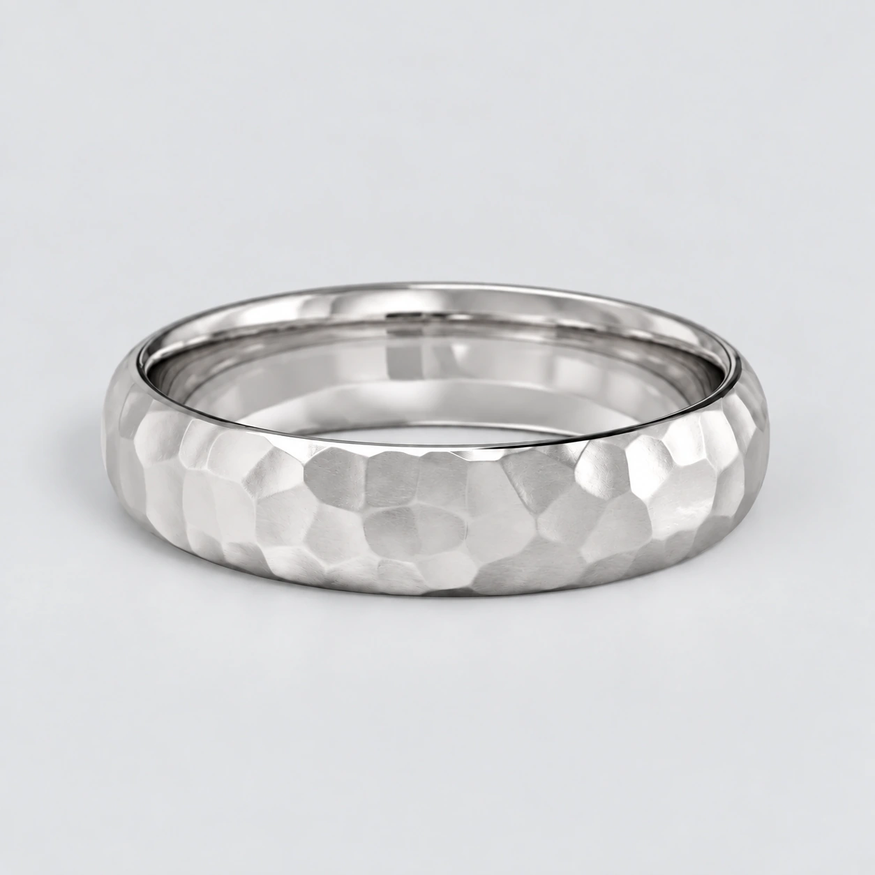 5.5mm Hammered Wedding Band, plain in Platinum
